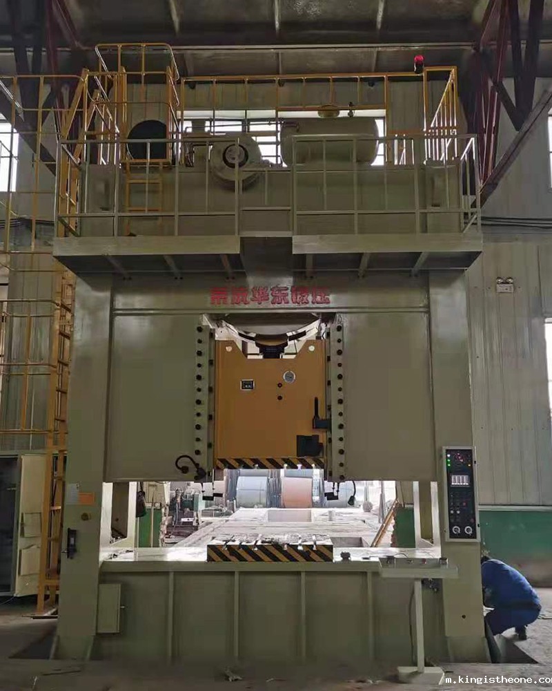 闭式落料压力机